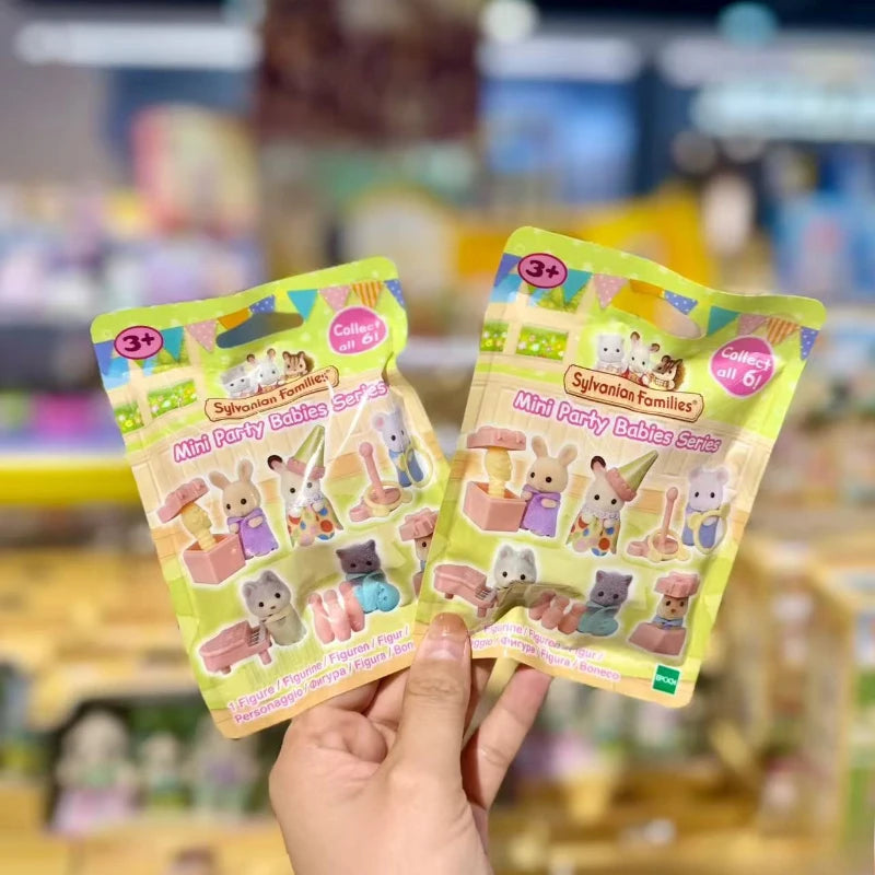 Sylvanian Families Toys Girl Toy Kitchens Mini Baby Party Blind Bags Dolls for Girls Miniature Food Children's Kitchen Ternuries