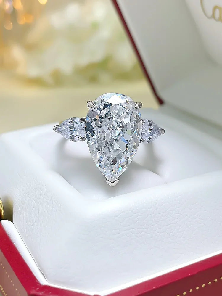 925 sterling silver European and American classic three stone water droplet ring inlaid with imported high carbon diamond