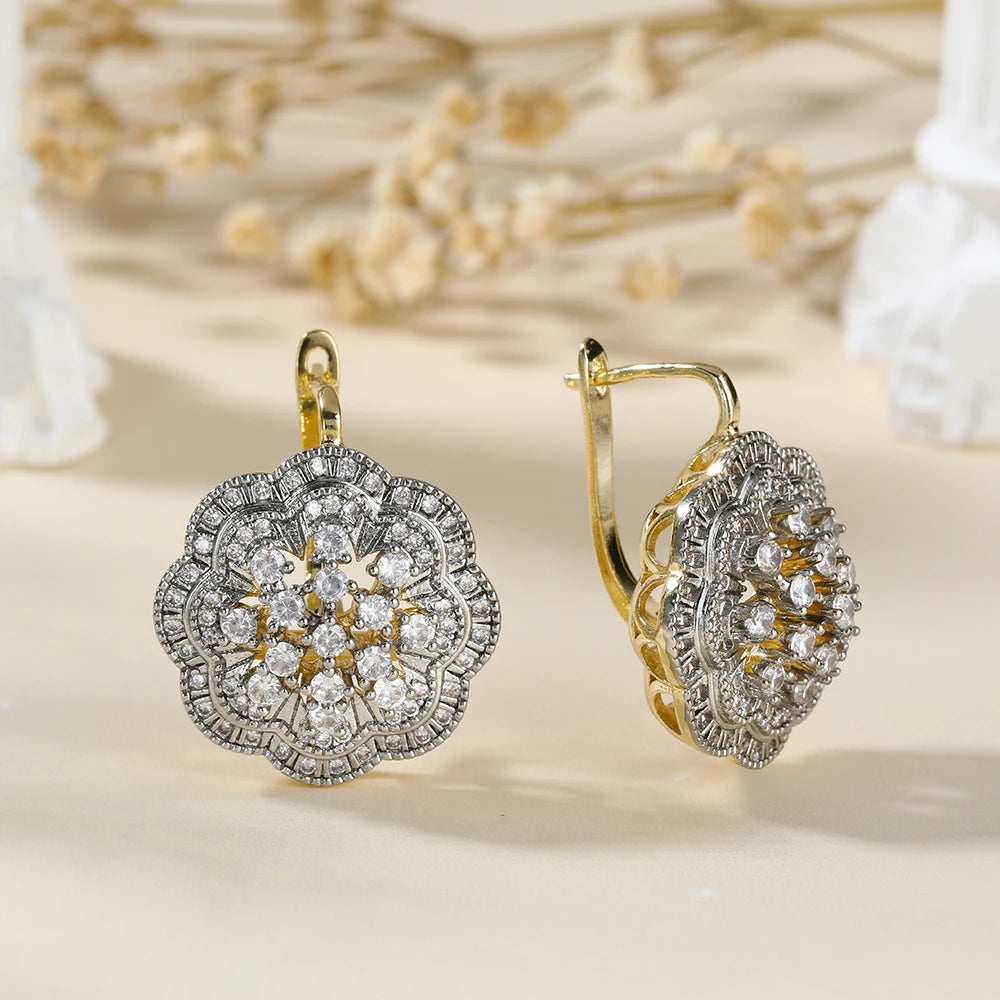 Large flower bleach two -color hollow earrings Copper copper plating 14K gold fashion jewelry luxury and exquisite jewelry