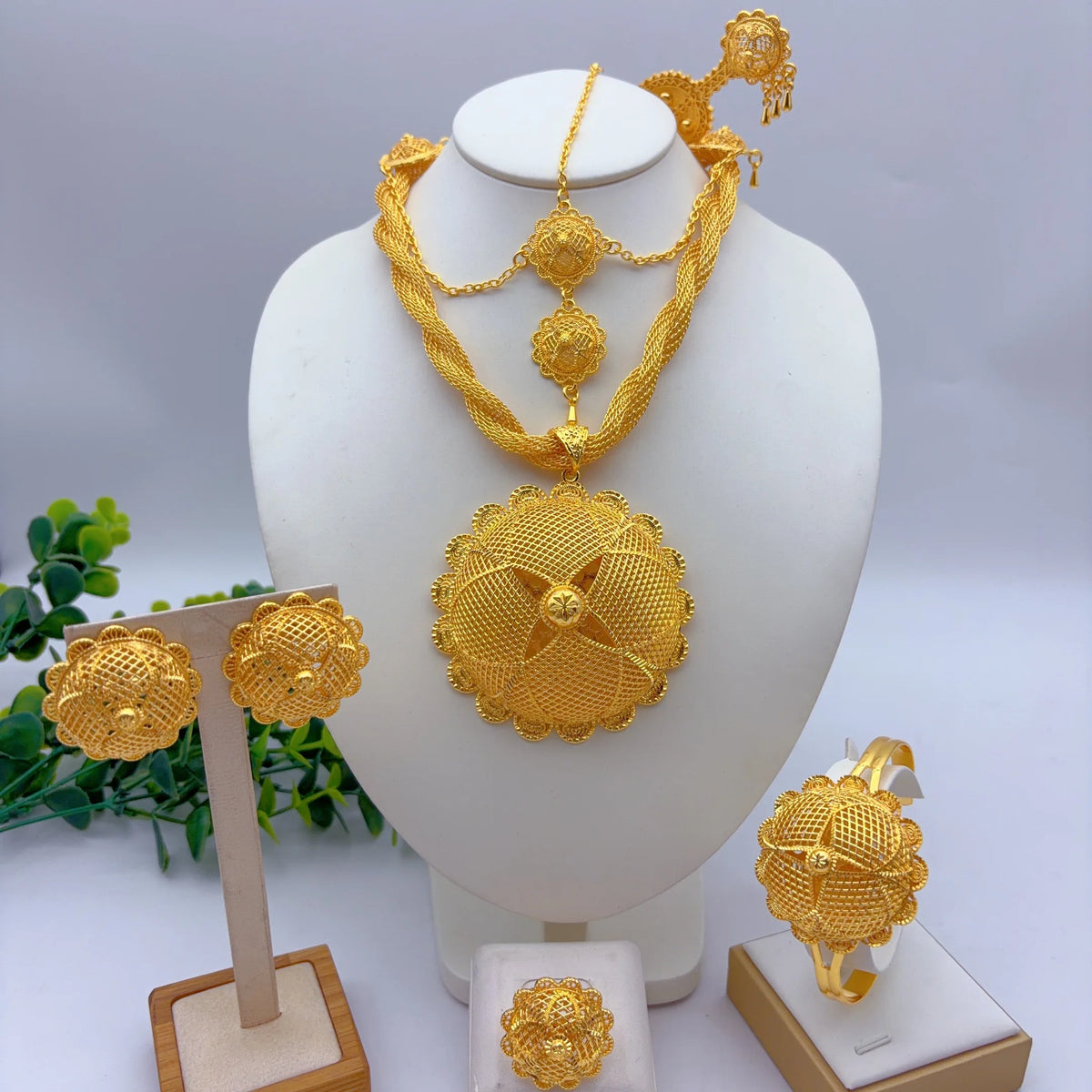 Ethiopian Dubai 24k Plated Gold 6PCS Jewelry Set For Woman African Indian Big Pendant Necklace Wedding Engagement Gifts
