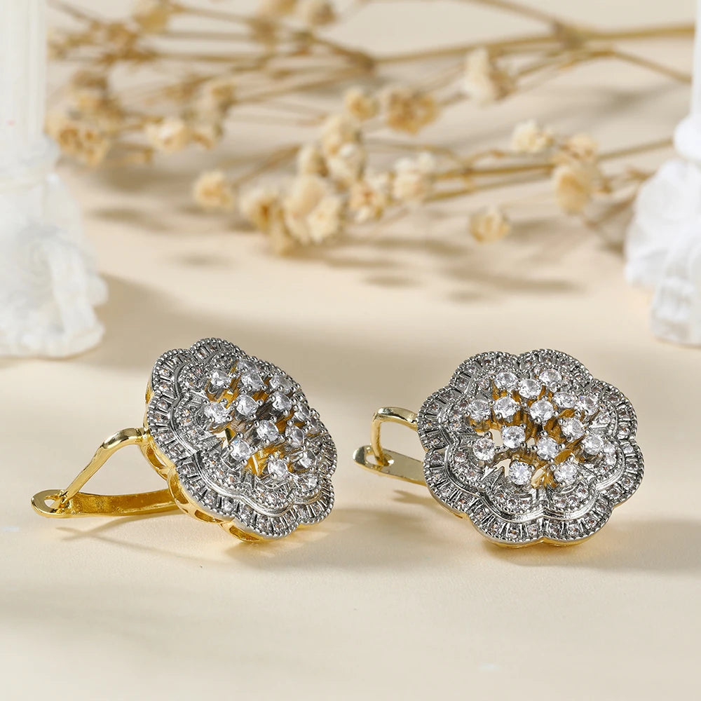 Large flower bleach two -color hollow earrings Copper copper plating 14K gold fashion jewelry luxury and exquisite jewelry