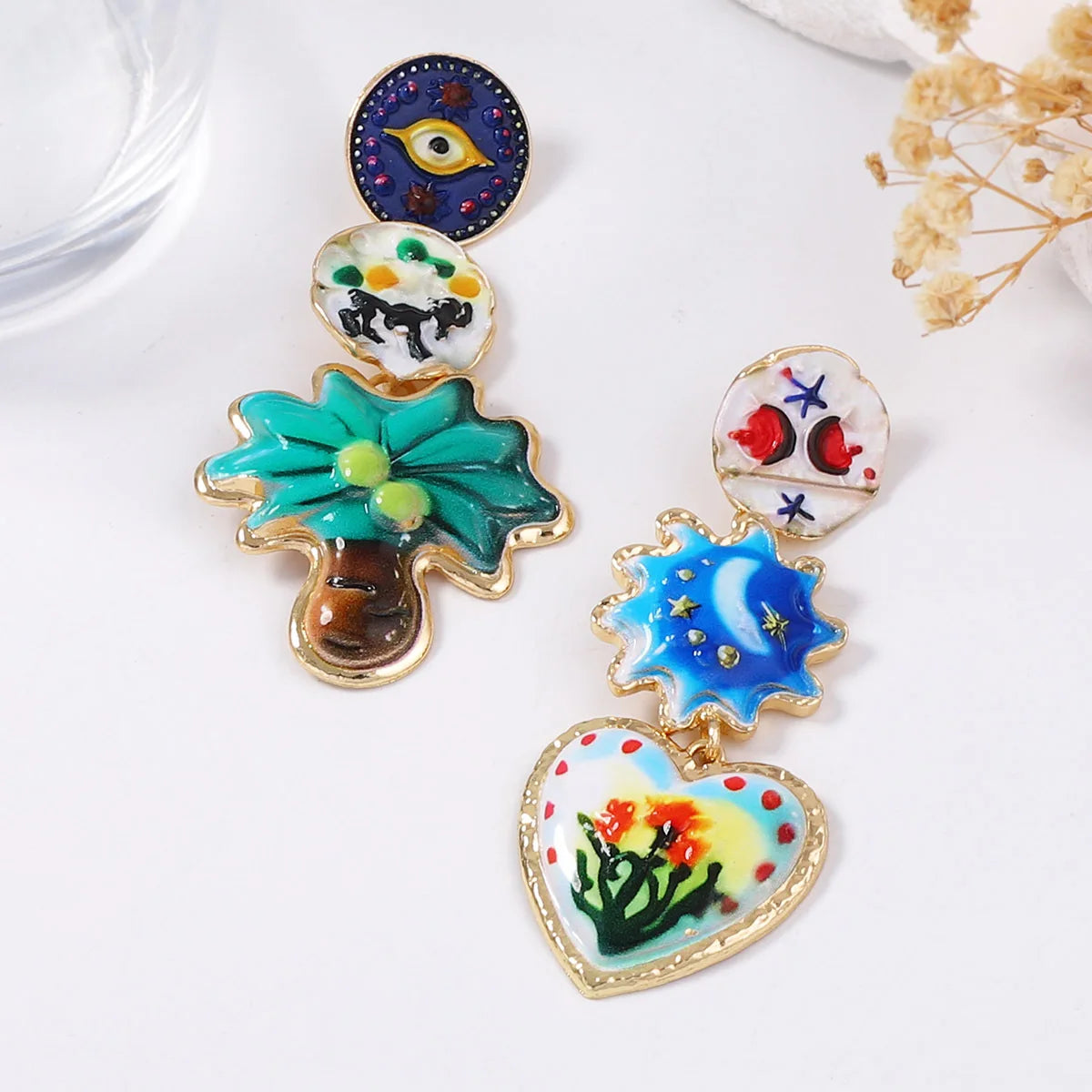 Personality Design Geometric Metal Painting Palm Tree Flower Pendant Necklaces for Women 2025 Trend Jewelry Neck Accessories