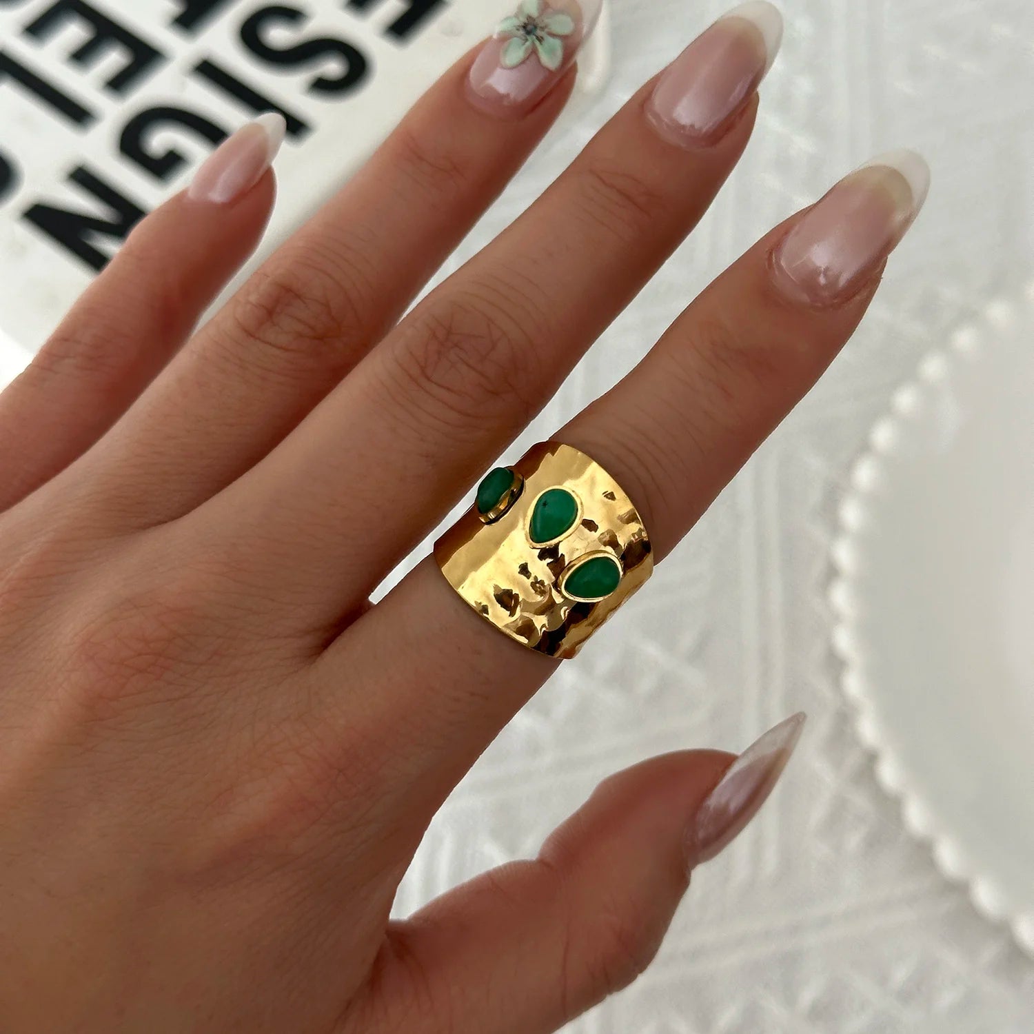 Stainless Steel French Vintage Ethnic Color Gemstone Ring for Women Punk Personality Stackable Open Finger Ring Hand Jewelry