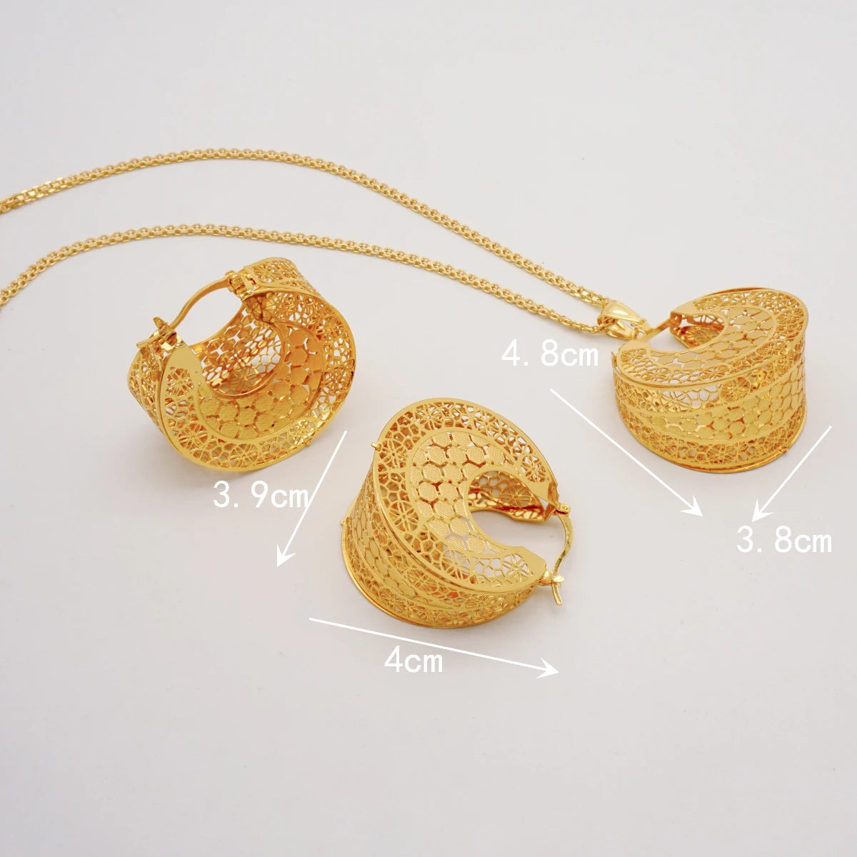 Fashion Dubai Jewelry Sets Gold Color Pendant Copper Classic Earrings Necklace For Women Daily Wear Party Anniversary Gifts