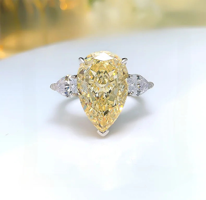 925 sterling silver European and American classic three stone water droplet ring inlaid with imported high carbon diamond