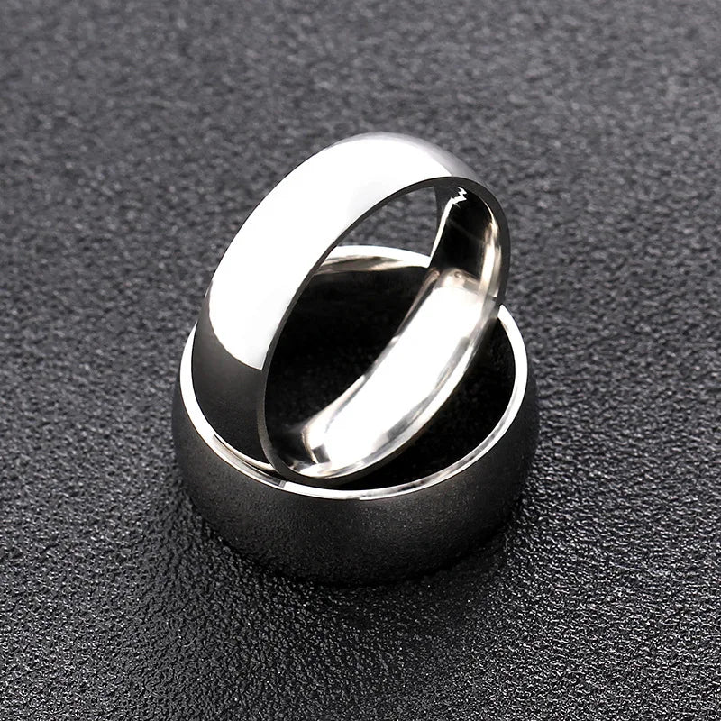 High quality titanium steel plated 18K gold ring couple ring Europe and the United States men and women 2mm4mm6mm8mm simple ring