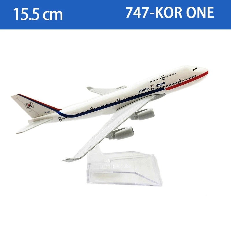 15CM 6inch Diecast Alloy 747 British Malaysia Airways B747 Airlines For Collection Friend Gift