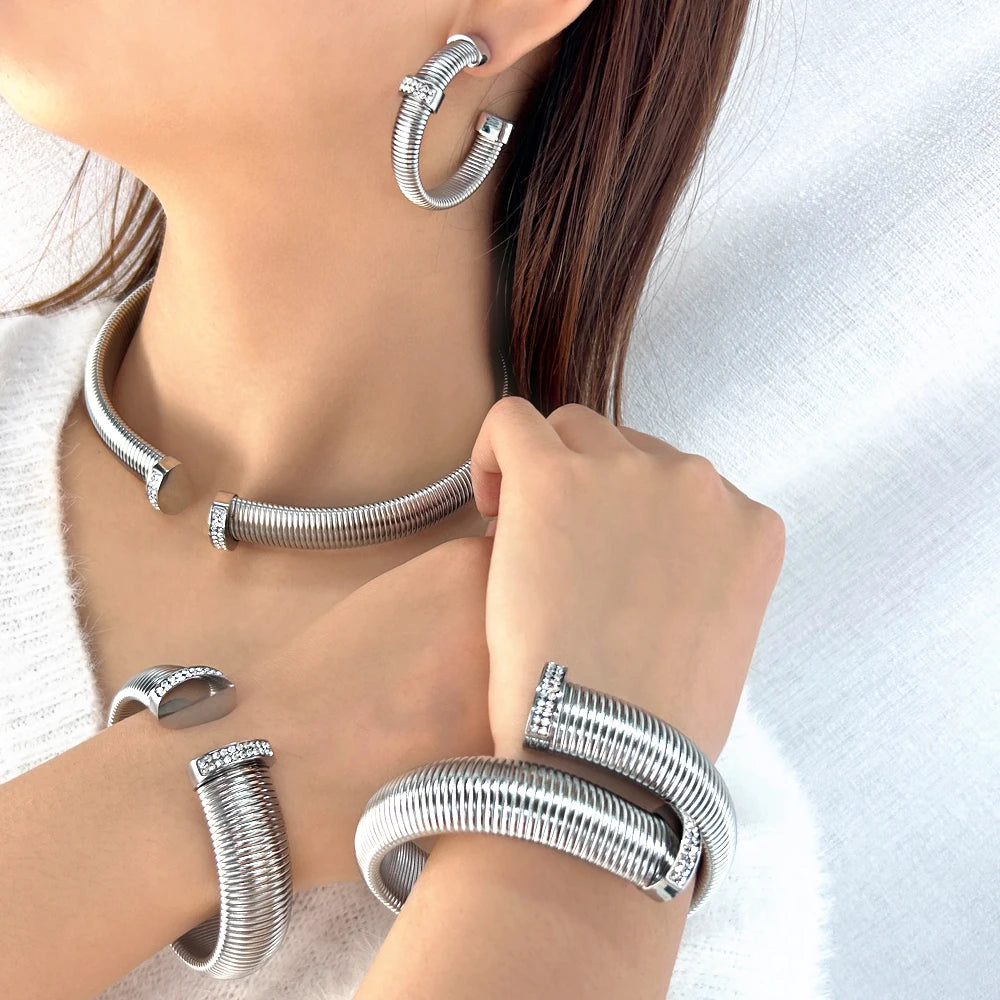 High Quality Cross Cuff Stainless Steel Jewelry Set Personalized Spiral Texture 18K Gold Plated Arm Neck Bijoux Waterproof