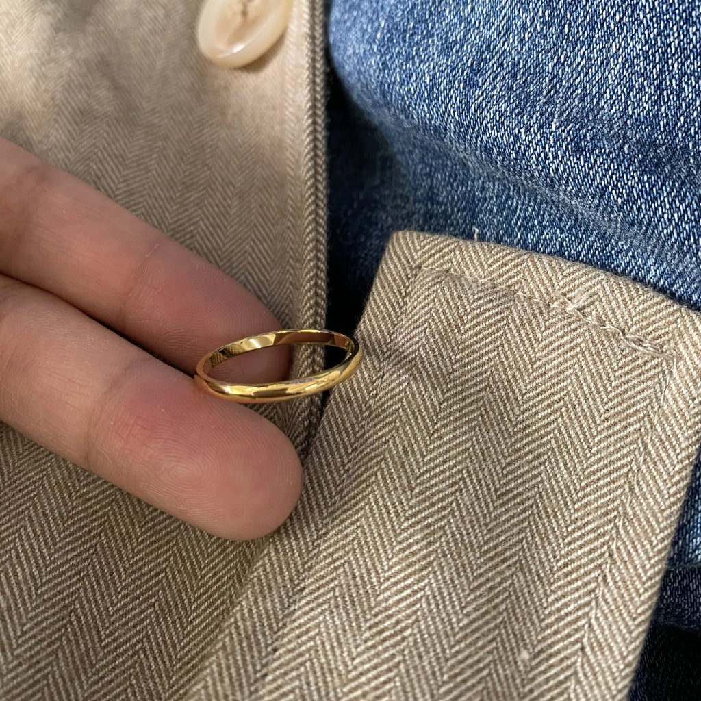 High quality titanium steel plated 18K gold ring couple ring Europe and the United States men and women 2mm4mm6mm8mm simple ring