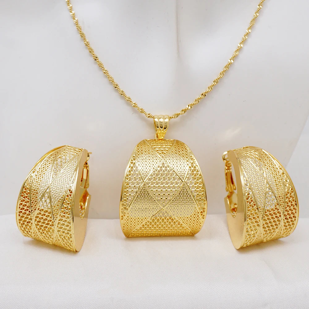 Fashion Dubai Jewelry Sets Gold Color Pendant Copper Classic Earrings Necklace For Women Daily Wear Party Anniversary Gifts