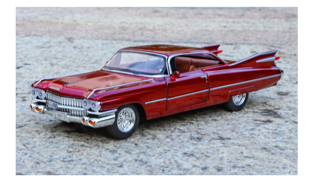1:32 Cadillac Eldorado Biarritz Classic Retro Car Alloy Metal Diecast Model Car With Sound And Light Pull Back Collection Hobby