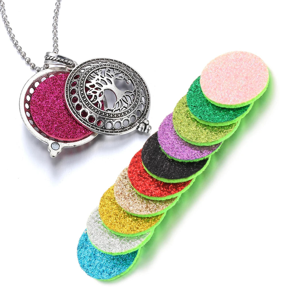 New Aroma Kaleidoscope Retro Necklace Antique Locket Pendant Magnetic Perfume Essential Oil Diffuser Locket Aromatherapy Jewelry