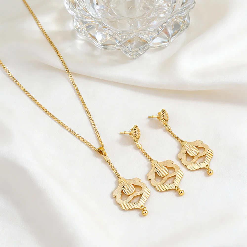 Dubai Gold Color Necklace Jewelry Set for Women Dangle Earrings and Necklace Bridal Weddings Earrings Engagement  Jewellery Gift