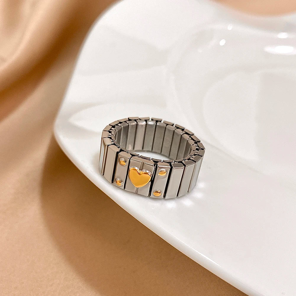 Greatera Elastic Force Stainless Steel Women's Ring Heart Pattern Fashion Colorfast Wide Design Valentine's Day Gift Jewelry